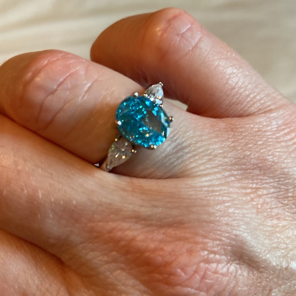 Blue Gemstone Silver Ring - Picture 9 of 10